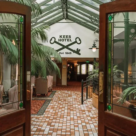 Kee'S Hotel Hotel Stranorlar
