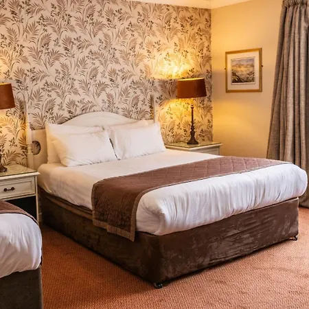 Kee's Hotel 3*
