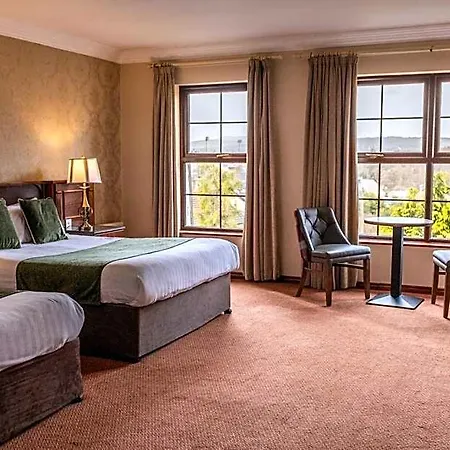 Kee's Hotel Stranorlar